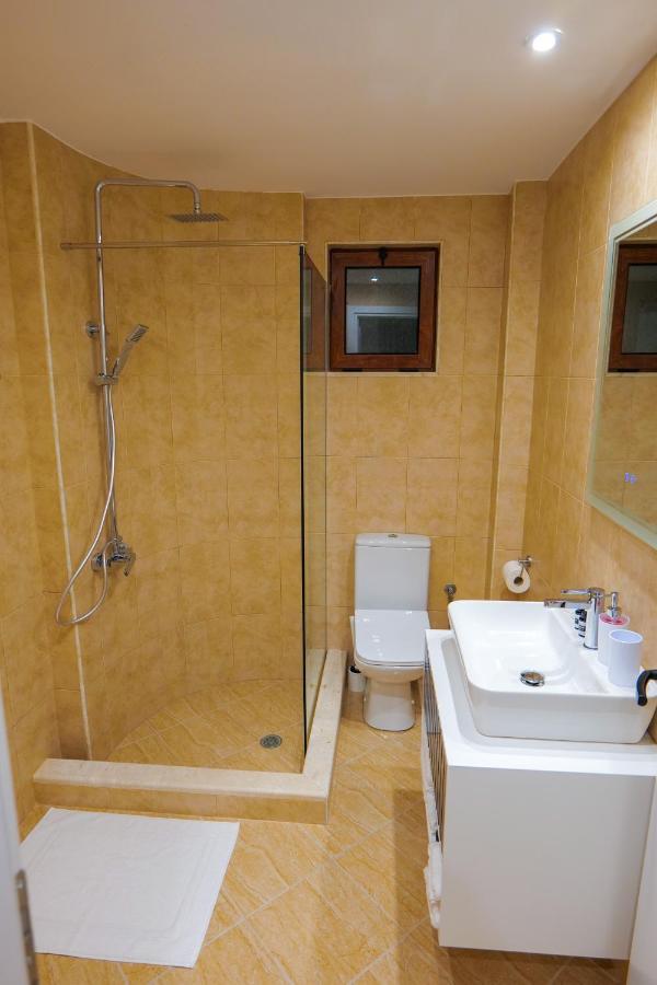 Sky Way Skk Luxury Apartmanhotel