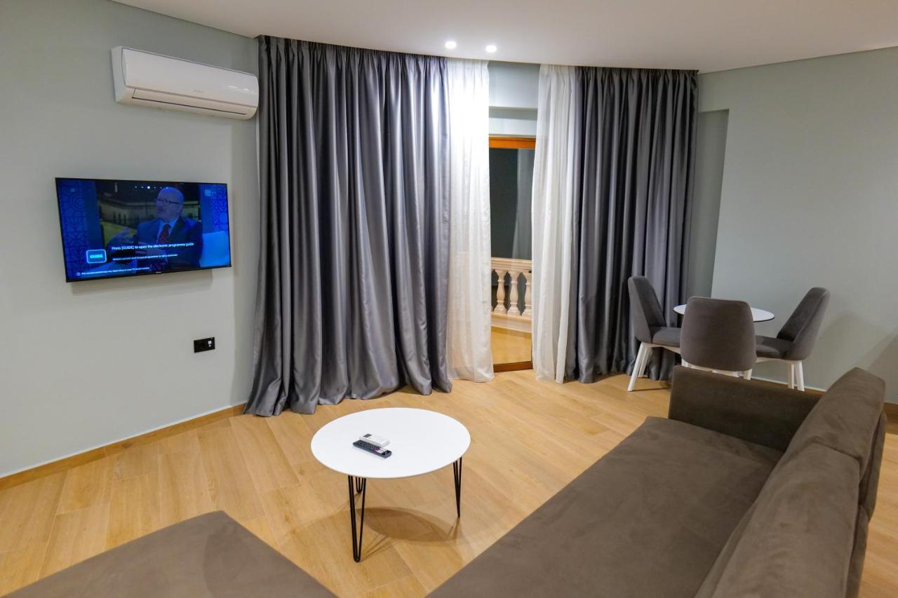 Apartmanhotel Sky Way Skk Luxury *