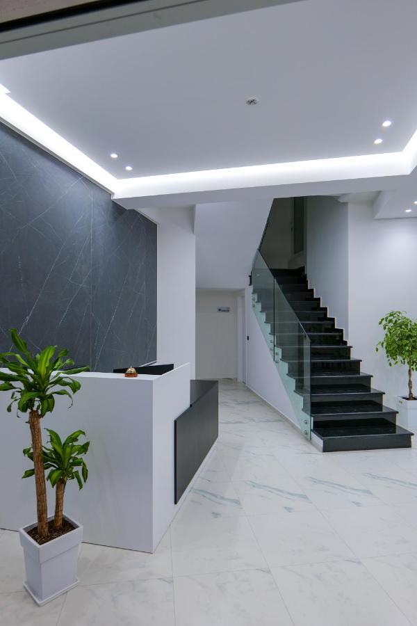 Sky Way Skk Luxury *