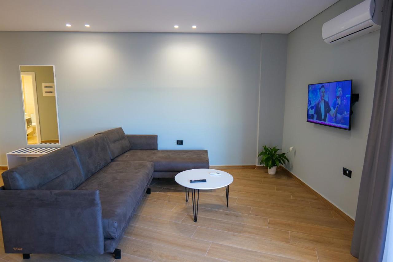 Sky Way Skk Luxury Aparthotel Sarandë